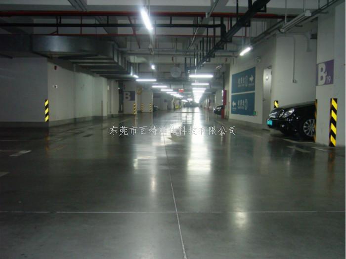 金鋼（gāng）砂硬化（huà）劑耐（nài）磨地板